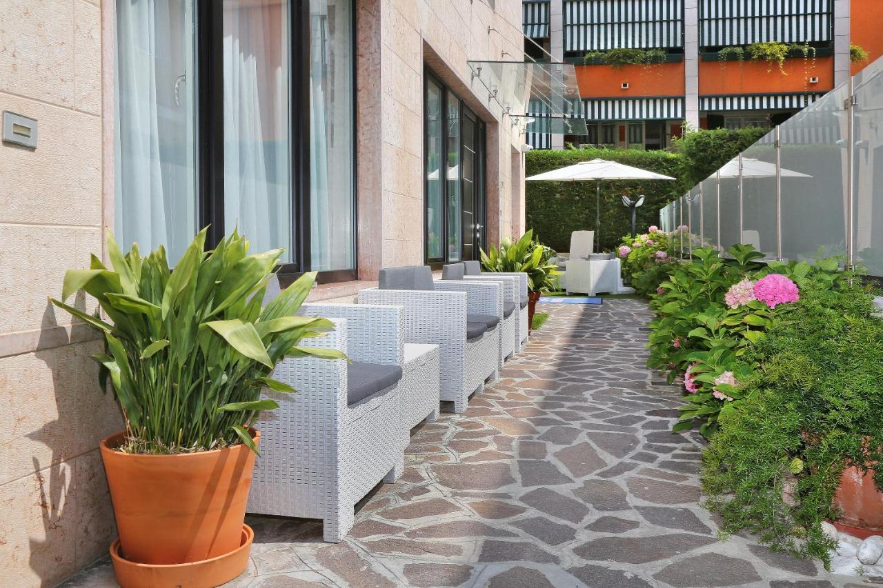 Hotel Orchidea バルドリーノ エクステリア 写真