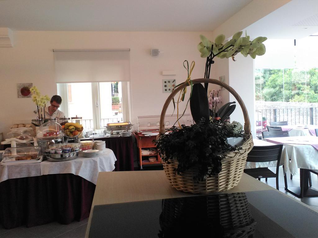 Hotel Orchidea バルドリーノ エクステリア 写真